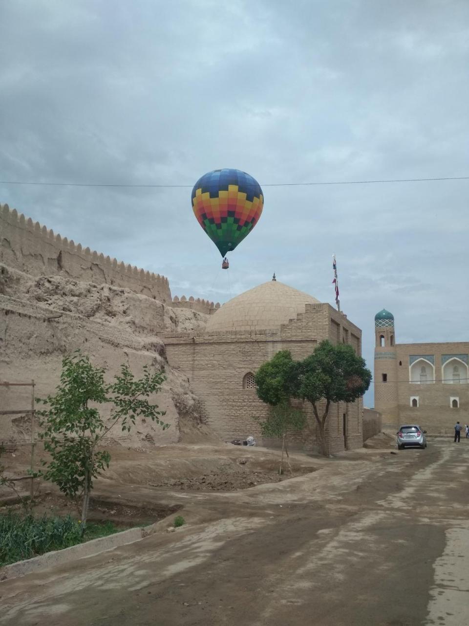 Hotel Shodlik Khiva Exterior photo